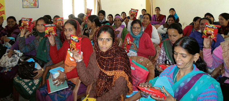 Women who enhanced their livelihoods through sale of Tata Tea under the Gaon Chalo Abhiyan