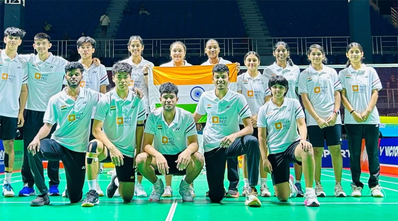 Thazuala (Front row, seated second from left) poses with the Indian team during the Badminton Asia Junior Championships 2025 in Surakarta, Indonesia. (Photo: Badminton Association of India)