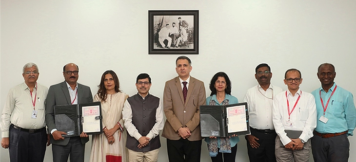 From left to right: Dr. Ajay Bhamare (Pro Vice-Chancellor, University of Mumbai), Dr. Prasad Mahadeo Karande (Registrar, Mumbai University), Ms. Abha Narain Lambah (Principal Architect, Abha Narain Lambah Associates), Prof. (Dr.) Ravindra D. Kulkarni (Vice-Chancellor, University of Mumbai), Mr. Siddharth Sharma (Chief Executive Officer, Tata Trusts), Ms. Rukshana Savaksha (Secretary & Chief Financial Officer, Sir Dorabji Tata Trust), Mr. J Sankareswaran (Head, Infrastructure Projects, Tata Trusts), Mr. Neeraj Acharya (Head, Supply Chain Management, Tata Trusts), Mr. Madhusudan Rao (Lead, Infrastructure, Tata Trusts). From left to right: Dr. Ajay Bhamare (Pro Vice-Chancellor, University of Mumbai), Dr. Prasad Mahadeo Karande (Registrar, Mumbai University), Ms. Abha Narain Lambah (Principal Architect, Abha Narain Lambah Associates), Prof. (Dr.) Ravindra D. Kulkarni (Vice-Chancellor, University of Mumbai), Mr. Siddharth Sharma (Chief Executive Officer, Tata Trusts), Ms. Rukshana Savaksha (Secretary & Chief Financial Officer, Sir Dorabji Tata Trust), Mr. J Sankareswaran (Head, Infrastructure Projects, Tata Trusts), Mr. Neeraj Acharya (Head, Supply Chain Management, Tata Trusts), Mr. Madhusudan Rao (Lead, Infrastructure, Tata Trusts).
