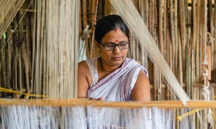 Reviving India's Handloom Clusters illustration